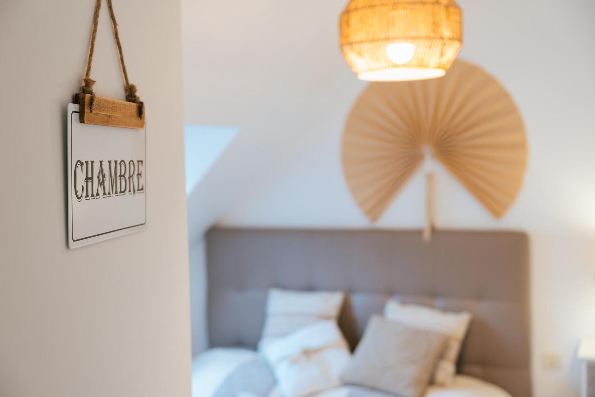 Appartement Du Bonheur Baguer-Pican ภายนอก รูปภาพ
