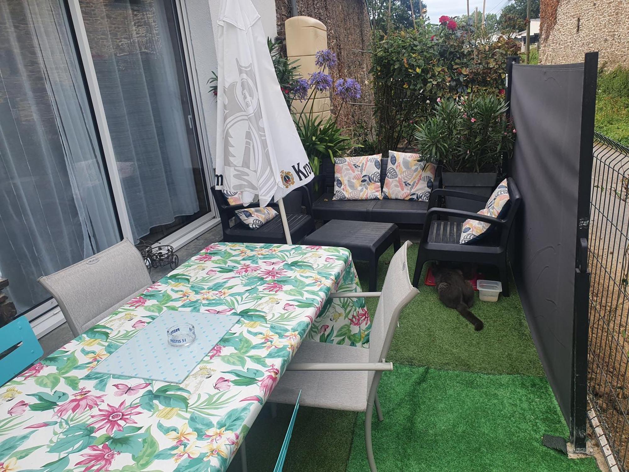Appartement Du Bonheur Baguer-Pican ภายนอก รูปภาพ