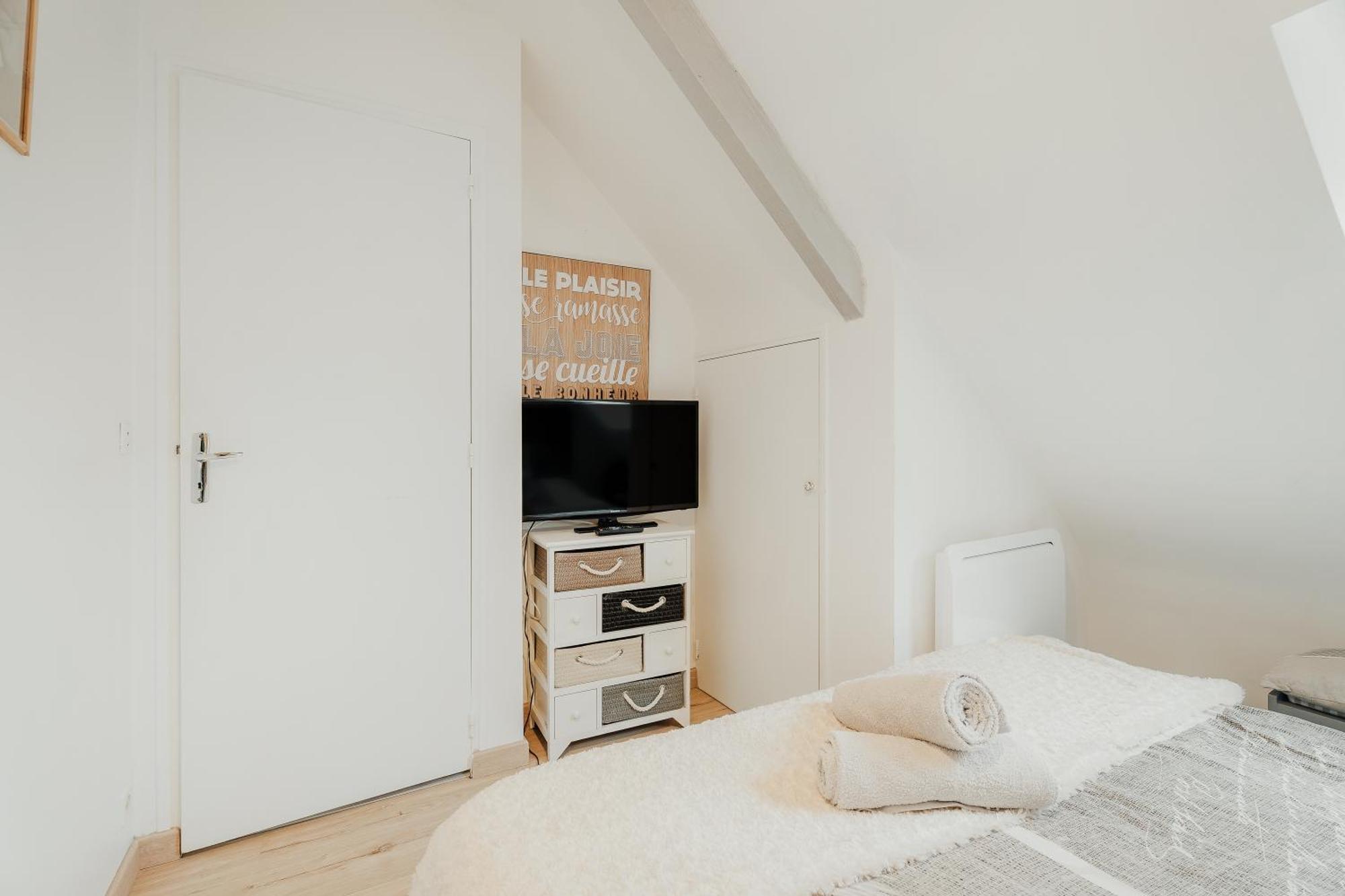 Appartement Du Bonheur Baguer-Pican ภายนอก รูปภาพ